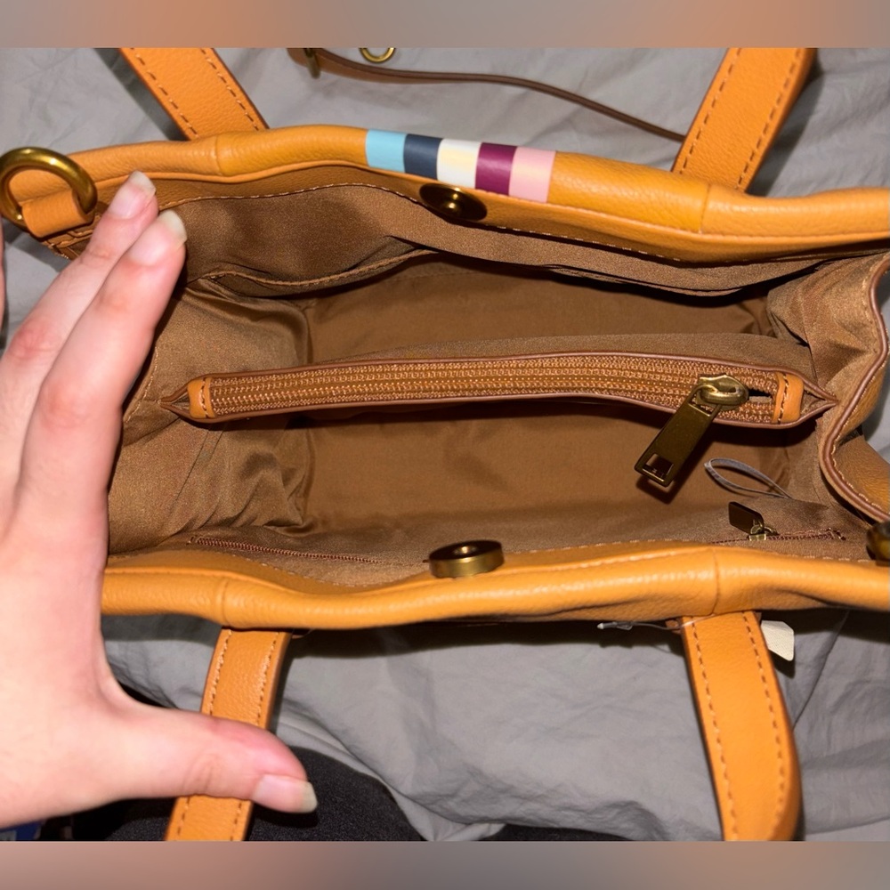 Fossil Kingston satchel sand and matching Fossil Jori bifold sand wallet - Picture 8 of 9